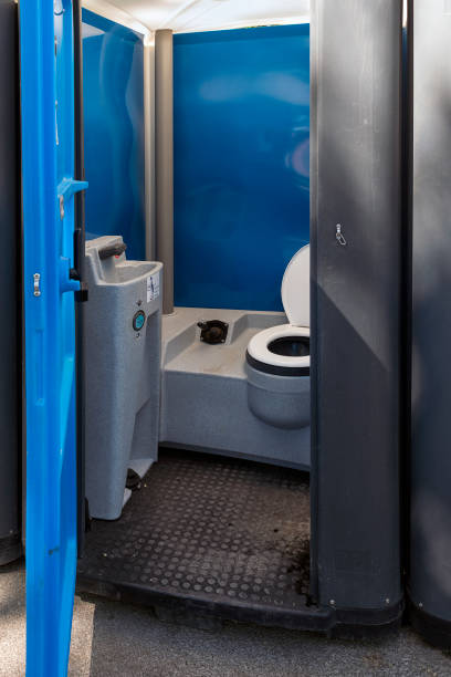 Best Portable toilet rental cost  in Mineral Point, WI